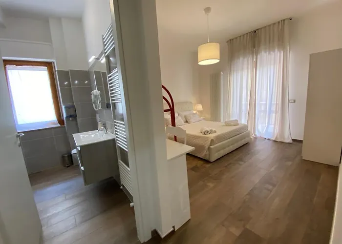 San Michele سان بنيديتّو ديل ترونتو